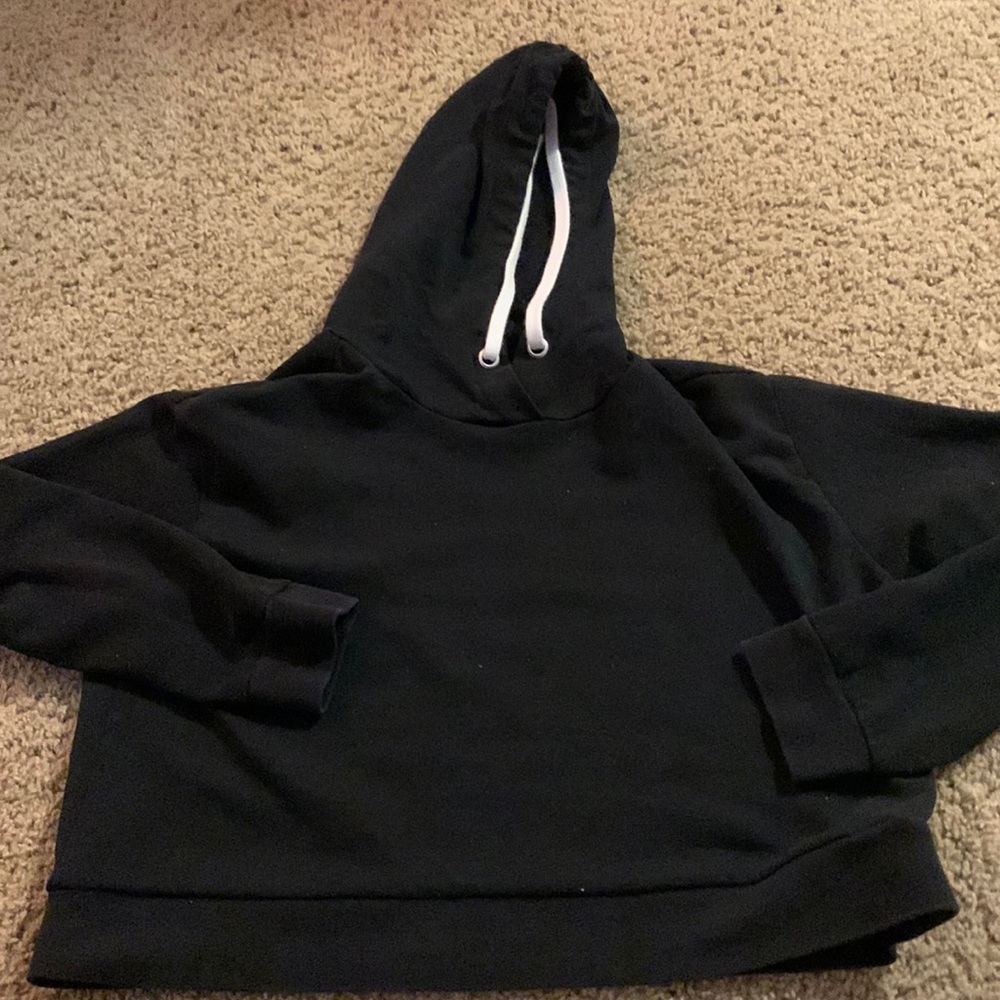 Cropped hoodie